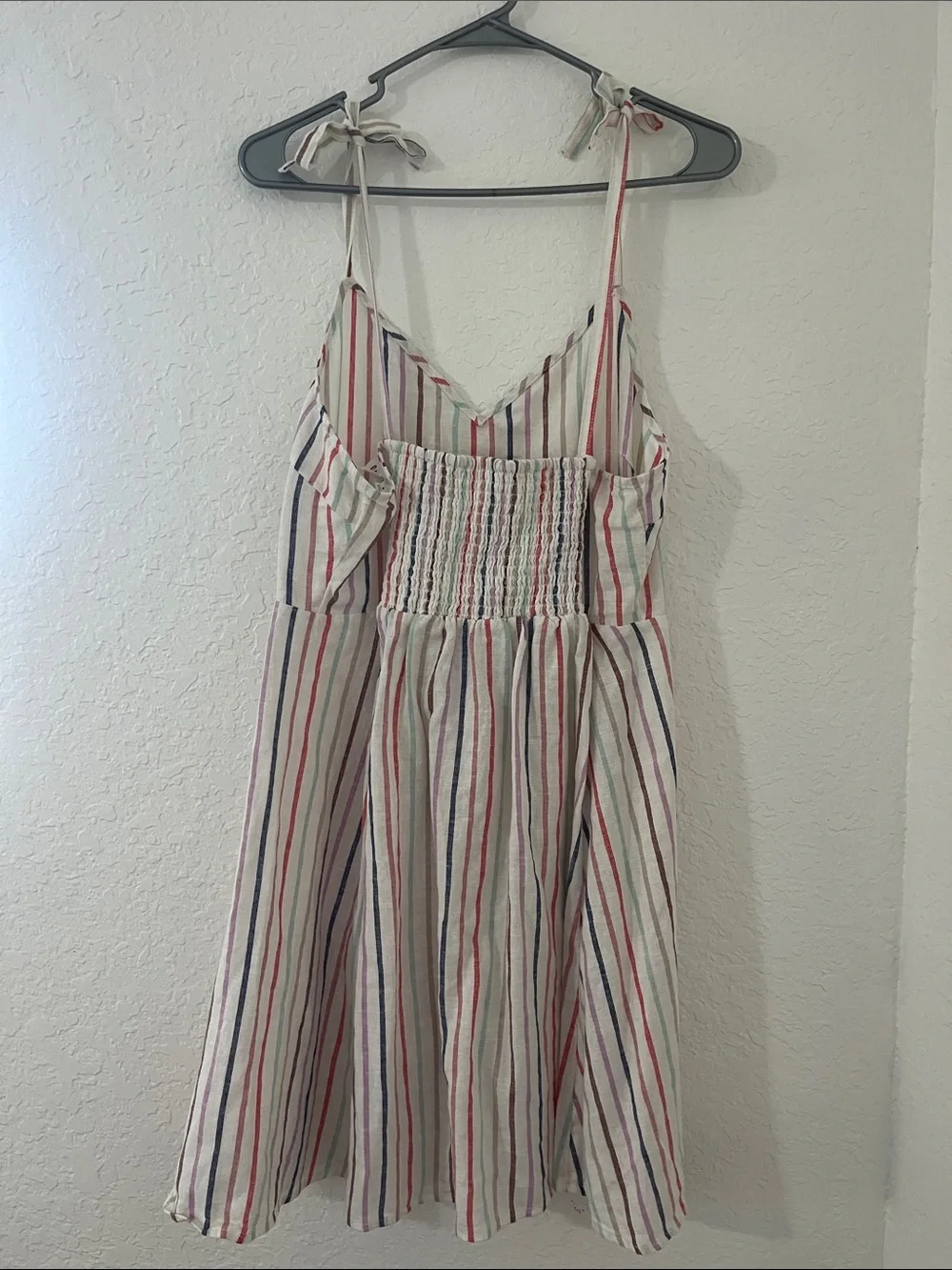 GAP lightweight cream